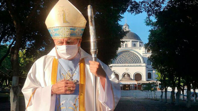 Monseñor Ricardo Valenzuela