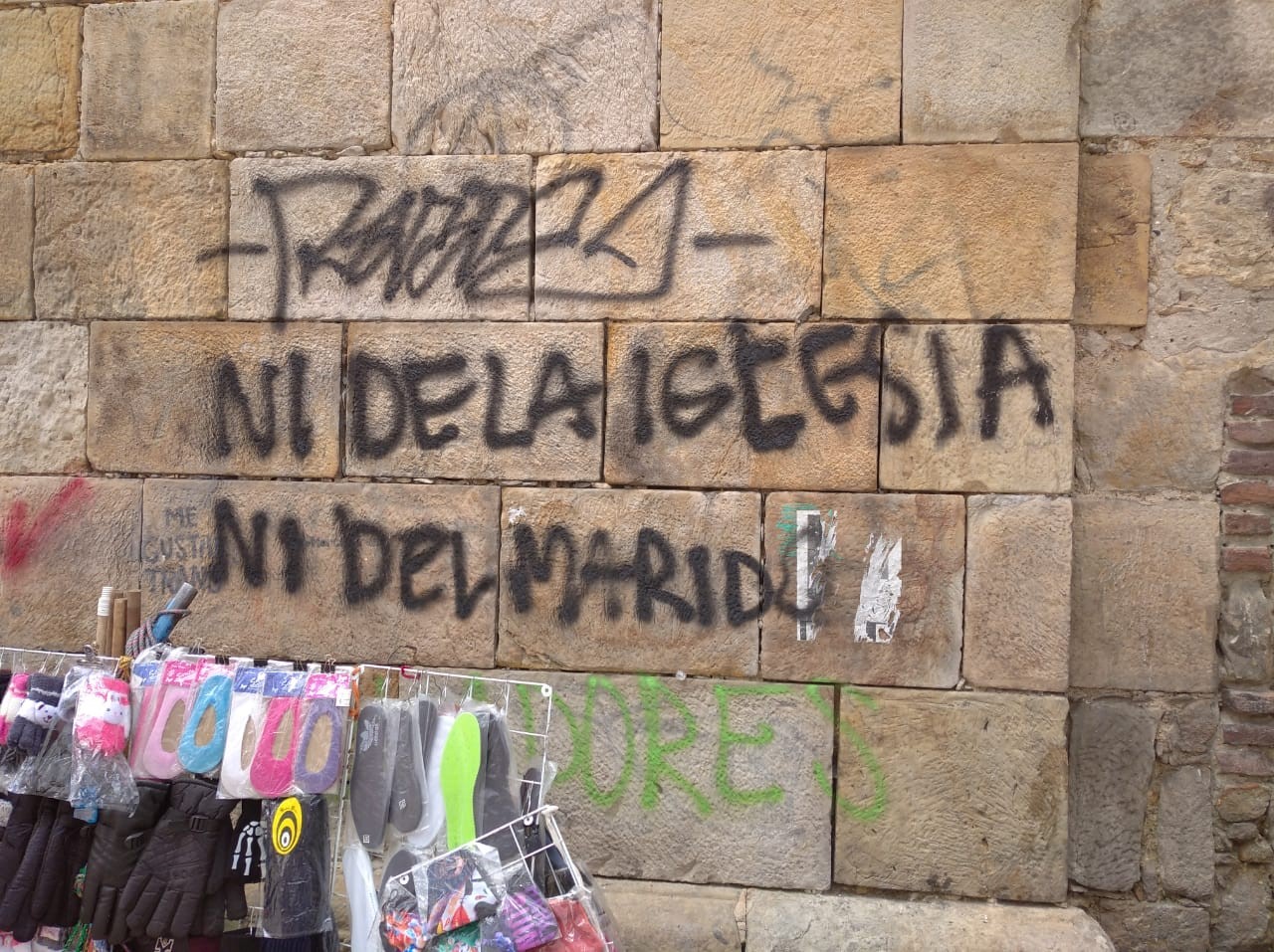 GRAFITTIS 12 DEL 8M 2021