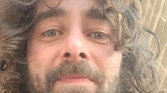 Un párroco italiano cuelga los hábitos por enamoramiento