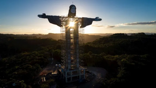 El Cristo Protector de Encantado (Brasil), aún en obras