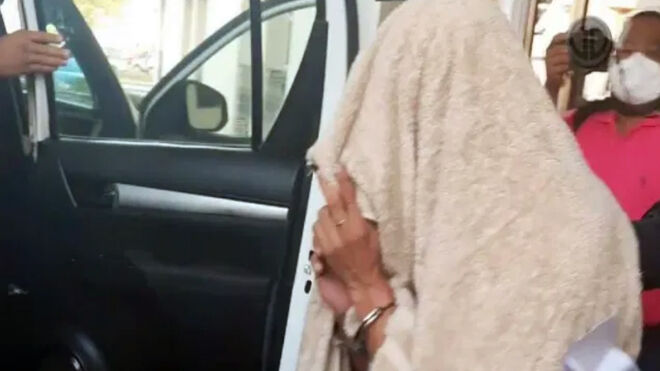 Momento del arresto del sacerdote Aristides Rodríguez Otero