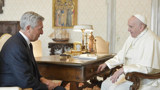 Filippo Grandi y Francisco