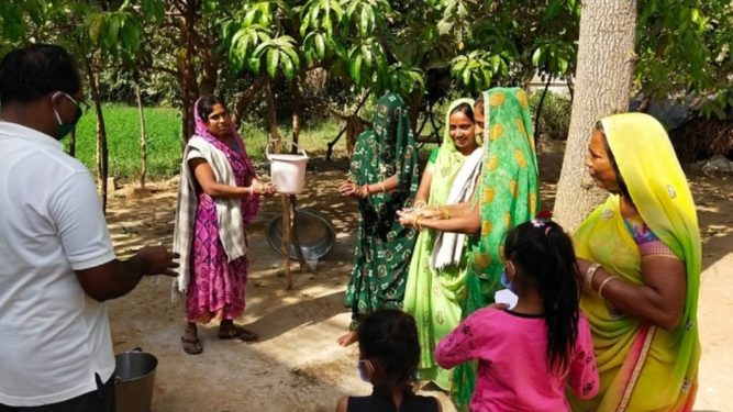 India, pandemia. Zona rural