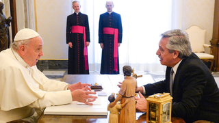 El presidente argentino Alberto Fernández y el papa Francisco