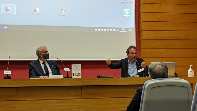 Marco Pozza, con el rector de Comillas