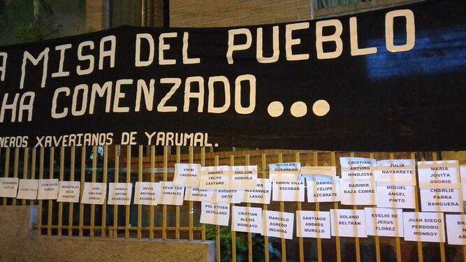 La misa del pueblo ha comenzado