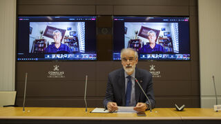 El rector de Comillas, durante la inauguración del simposio