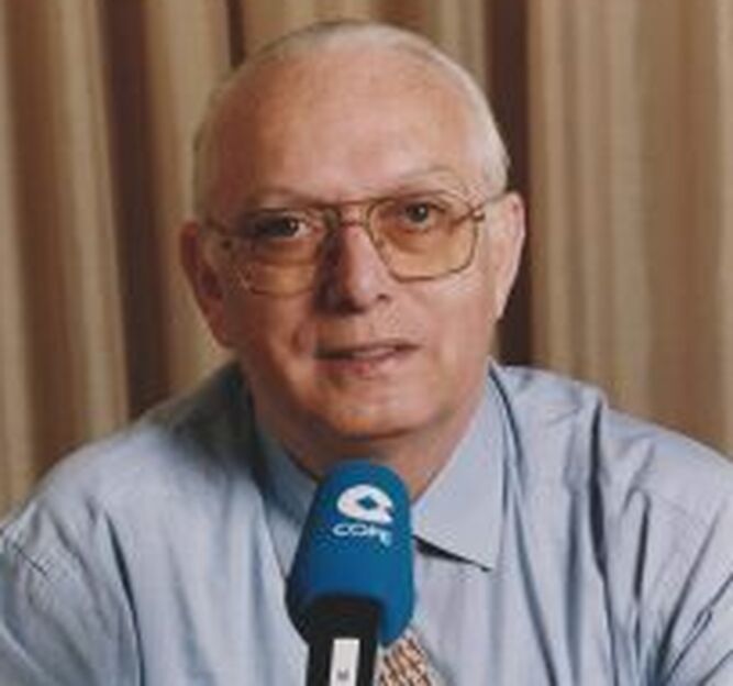 Padre Gago, en Cope