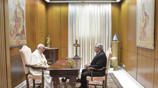 El Papa, con Alberto Fernández