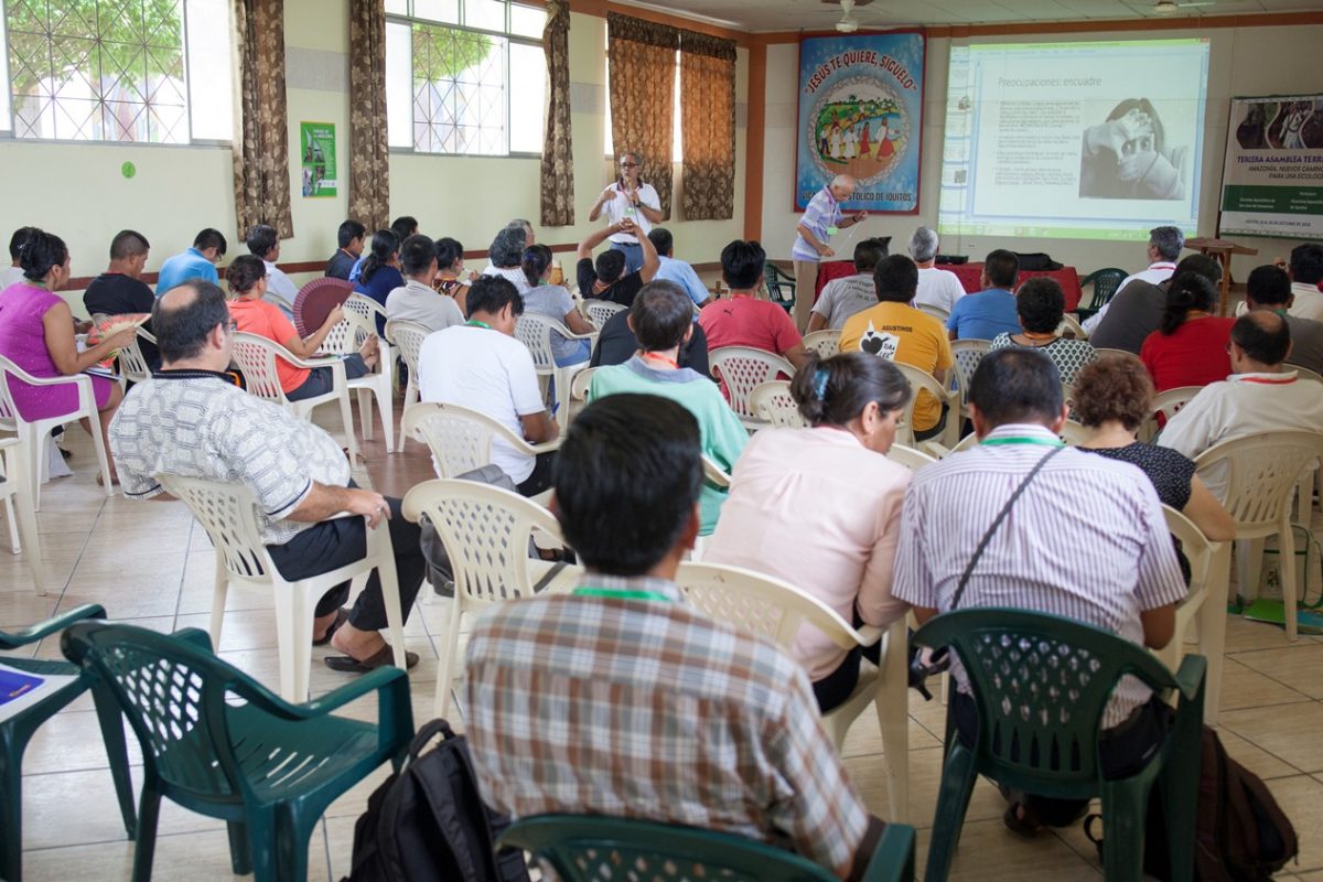 AsambleaIquitos_04-1-e1540034672941