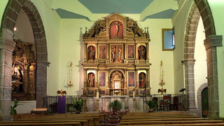 Interior dela iglesia de Santa María de la Asunción de Baños de Montemayor