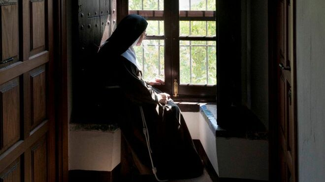 A las que viven en el corazón de la Trinidad