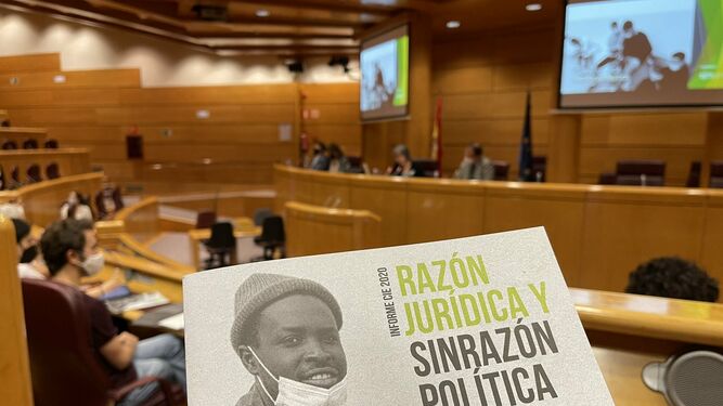 Presentación del informe del SJM sobre los CIE