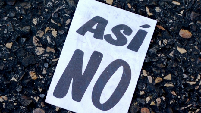 Así no