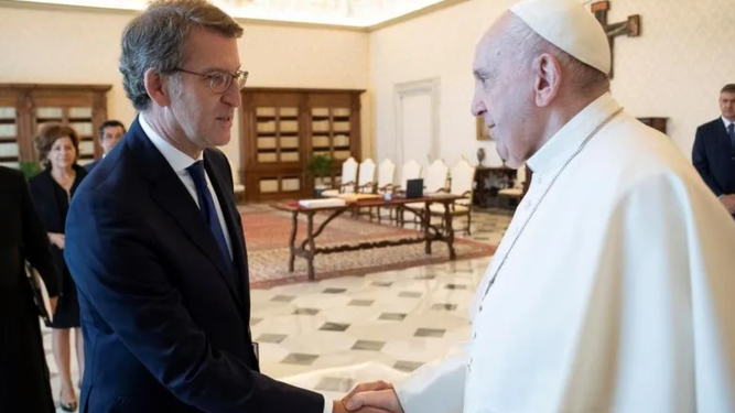 Francisco Núñez Feijóo y el papa Francisco