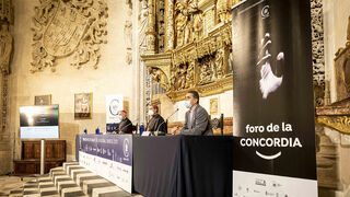 El cardenal Ayuso inaugura el primer Foro de la Concordia