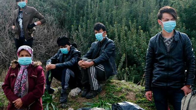 Los obispos españoles, con migrantes y refugiados