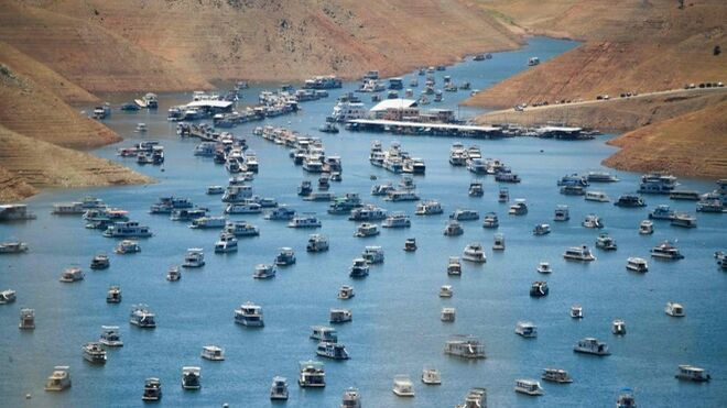 Sequía en Lago Oroville. EE.UU.