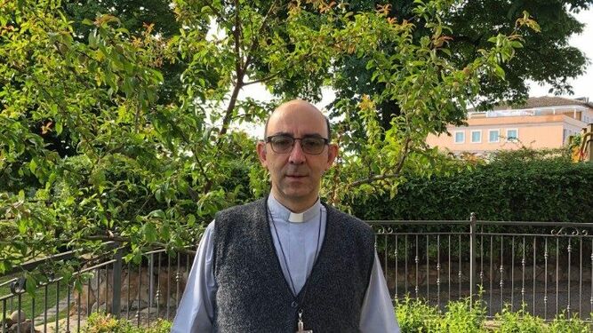 Monseñor Aguirre, obispo de Puerto Maldonado