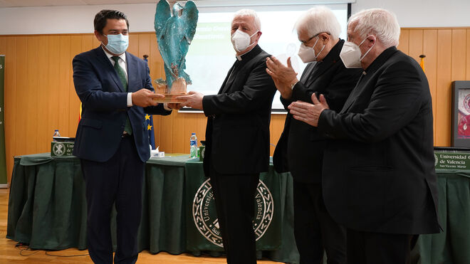 Reconocimiento vaticano a Capacitas de la UCV