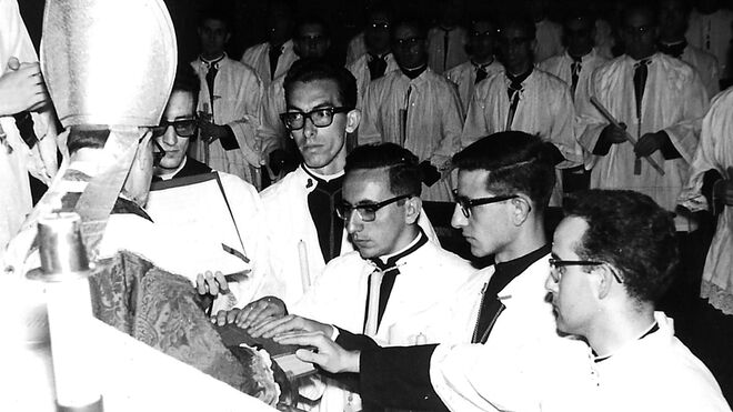 A mis 50 años de sacerdocio, pido una Iglesia plaza, no castillo