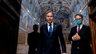 Blinken, en la Capilla Sixtina