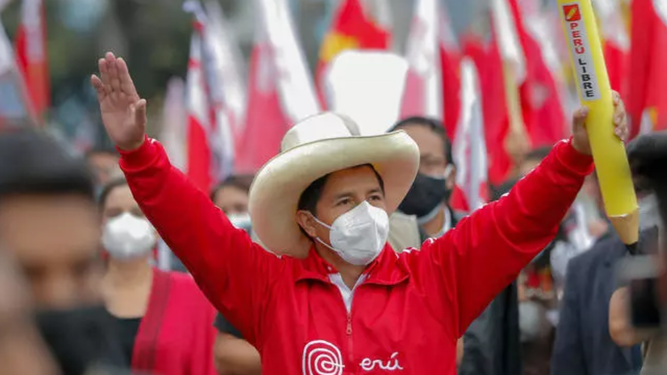Perú: "Queriendo silenciar a lxs silenciadxs que gritan"Pedro Castillo