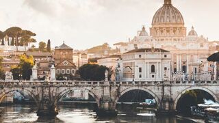 La Santa Sede y la Asociación Médica Mundial unidas para afrontar la desinformación sobre las vacunas