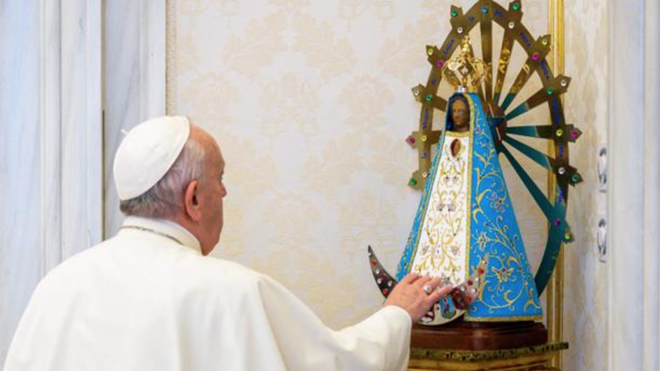 El Papa y la Virgen de Luján