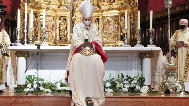 Ordenación episcopal de Aurelio García