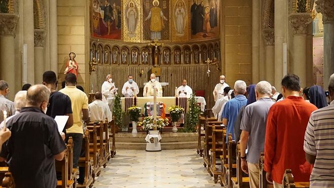 Misa por el padre Swamy