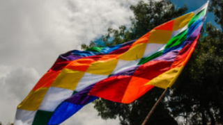 ¡Que no se despierte el indio!