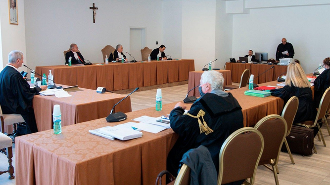 Tribunal