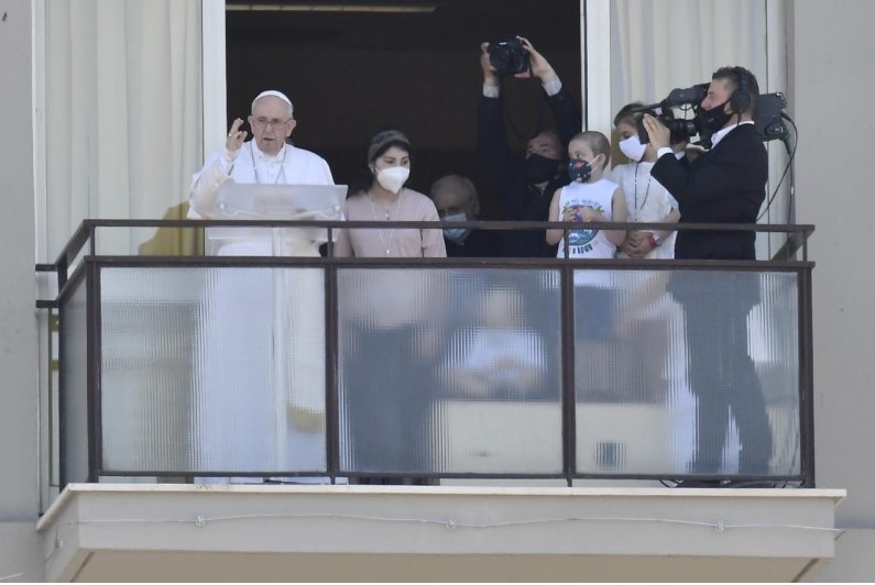 Angelus 11 de julio desde el policlínico Gemelli