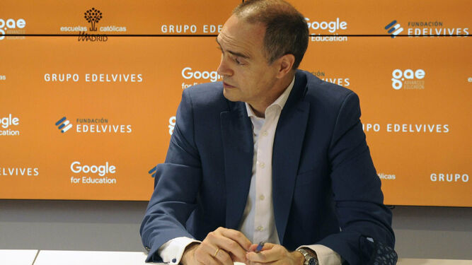 Jose Antonio Poveda.