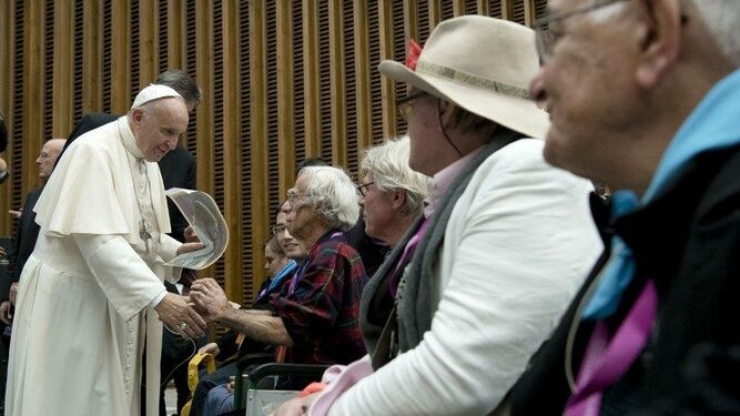 Paulinas publica dos ensayos para profundizar en la Jornada Mundial de los Abuelos y los Mayores
