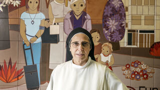 Sor Lucía Caram en la Residència Rosa Oriol.