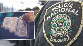 Donan 500 biblias a la Policía colombiana