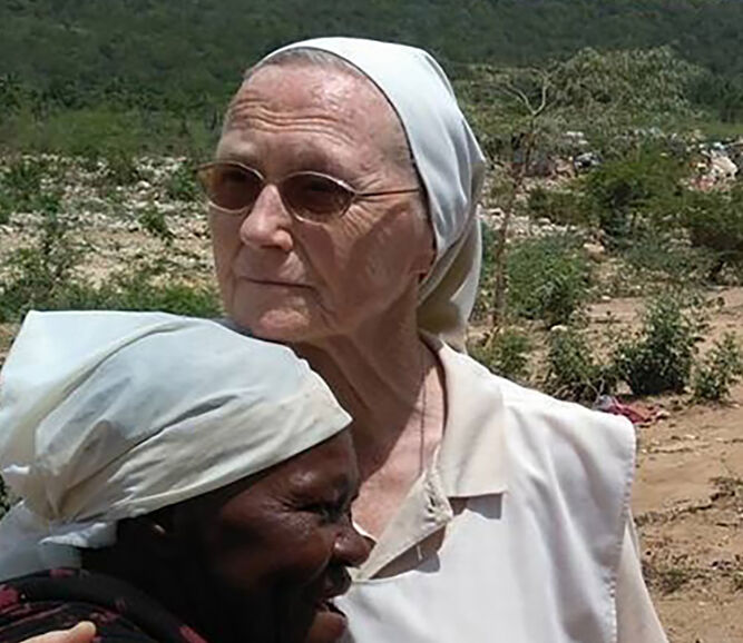 Sor Natalia Martínez, misionera valenciana en Haití