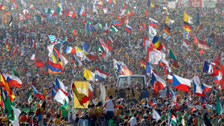 Cientos de miles de jóvenes, con Benedicto XVI en la JMJ de Madrid 2011