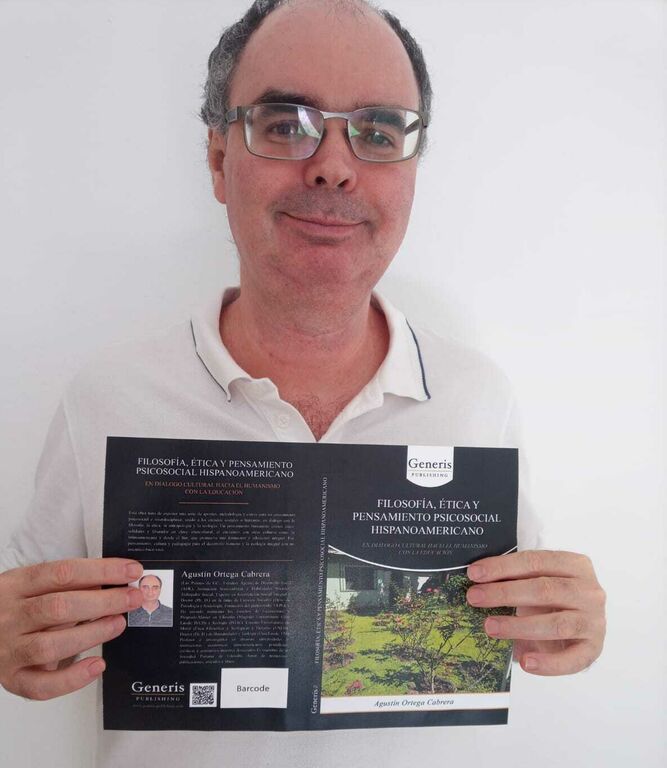 Agustín Ortega, con su nuevo libro