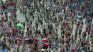 Francisco: "¡Si Jesucristo no nos pone en crisis, quizás hayamos aguado su mensaje!"