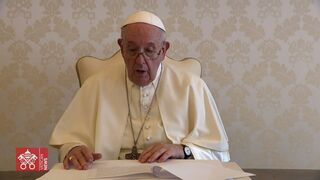 Francisco:  "Laudato si’ no es sólo una Encíclica ‘verde’ es una Encíclica ‘social’"