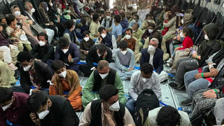 VOX se opone a la llegada de refugiados afganos... excepto si son cristianos