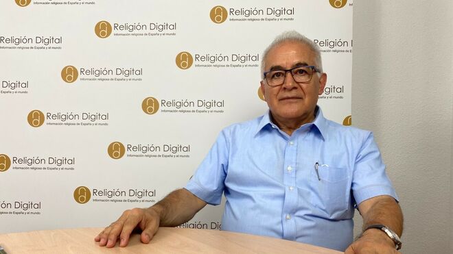 Manuel Corral: "Sueño con una Iglesia de laicos formados e informados"