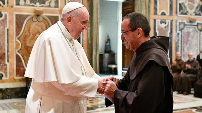 El Papa con Miguel Márquez, general de los carmelitas descalzos