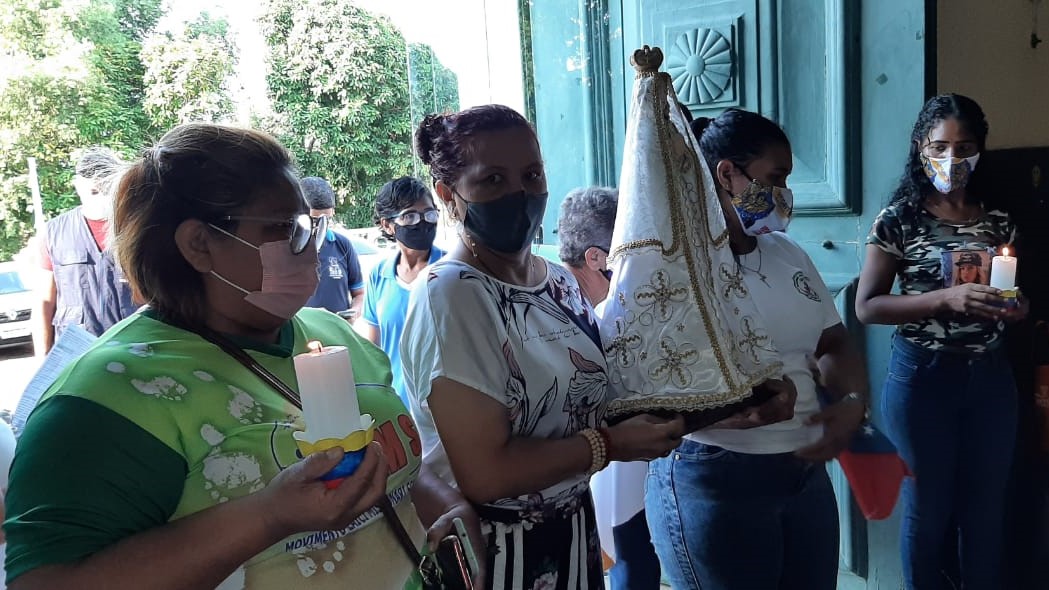 Entronización Nuestra Señora del Valle