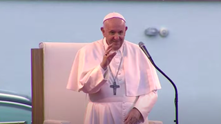 Francisco saluda al pueblo romaní