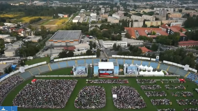 El Papa en el estadio de Eslovaquia