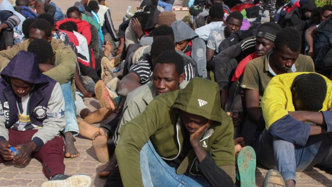 Refugiados retenidos